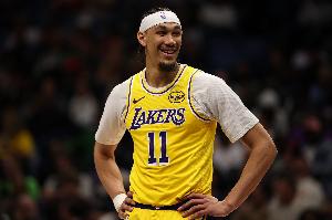 明天怎么应对莫布里？海斯：做好卡位 确保自己匹配上他的强度