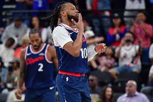 加兰：和伦纳德搭档打无球配合要轻松得多 每个人都打得很自由