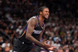 没哨子？杰伦·格林过去两场0罚球出手 合砍52分