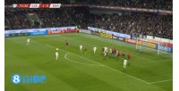 丹麦1-1扳平！丹麦前场任意球机会，安诺森抢在门将之前头球破门
