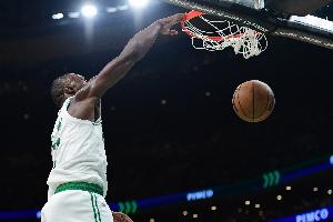 杰伦·布朗单赛季7次40+东部球员最多 生涯18次排名绿军队史第四