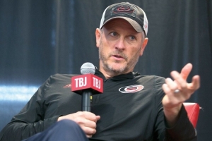 拓记:开拓者新老板风评两面性 敢出手动作快但不会无限为愿景买单