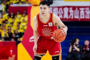 状态出色！贾明儒10中6拿下23分2板2助 正负值+20