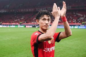 完成绝杀！记者：对王燊超再多的溢美之词似乎都显得多余