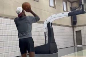 恢复得这么好啊！受伤不足三个月 巴特勒已经开始试射三分了