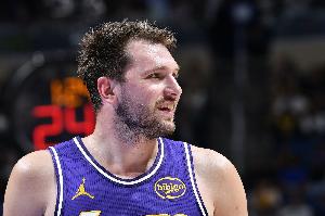 麦迪：东契奇值得获得评奖资格 我相信联盟会对此做出公正处理！