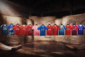 苏媒：“苏超”球衣上线后即售罄，原价499元最高炒到999元