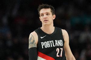 明天开拓者客战马刺 克雷伊奇&夏普小概率出战 格兰特缺阵