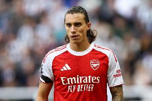 卡拉菲奥里：还有两座奖杯要去争夺 作为意大利人这段日子很艰难