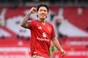 官方：利马参与曼联全程合练，这是他复出过程的又一重要进展