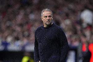 巴萨自2006年2月首次在诺坎普负于马竞，此前曾25场不败