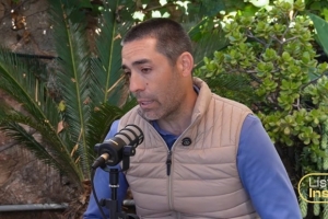 黄潜旧将忆述伤痛经历：手术后不久，我午睡醒来发现自己无法行走