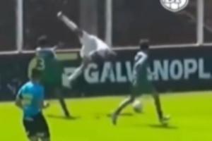 巴西U13比赛出现恶劣犯规，球员遭暴力铲飞后被紧急送医