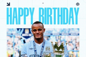 功勋队长！曼城官推祝孔帕尼40岁生快