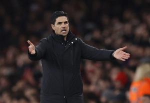 被压垮！邮报：熟悉的感觉又来了！枪手总有办法搬起石头砸自己脚