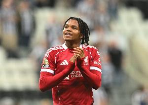 利物浦名宿:斯洛特应该在欧冠中让恩古莫哈继续首发