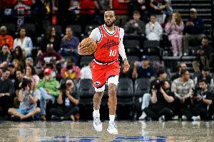 库里：加兰是难缠的对手在场上始终是威胁 很高兴看到他持续成长