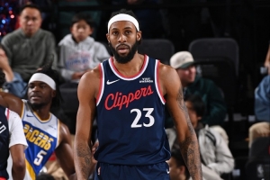 明日勇士VS快船！以赛亚·杰克逊出战成疑 小卡&库里均可出战