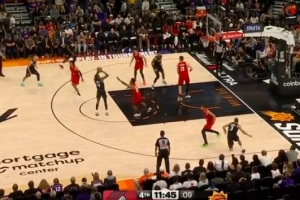 打回来了!杰伦·格林中投再中 帮助太阳反超开拓者1分