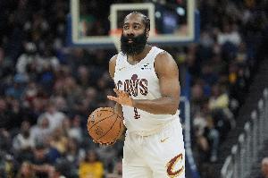 斯特鲁斯：哈登对比赛的阅读方式非常独特 和加兰完全不一样