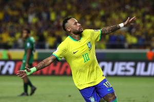 巴西球迷:内马尔仍是目前最好的巴西球员,应该带他去世界杯