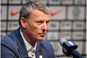 卫报:美国足协体育总监马特·克罗克即将离职,加入沙特足协