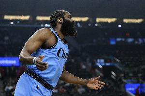 颇为戏剧性!哈登本赛季多次单核苦撑 在快船扬帆北伐时突然离队