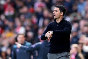 阿森纳本赛季欧冠丢5球、零封8场、被射正33次，均为参赛球队最佳