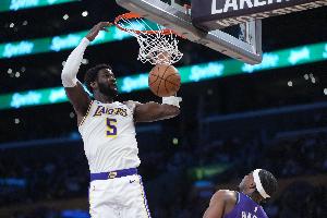 雷迪克:当艾顿打出最佳状态时 我们就是一支顶级球队!