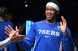 埃奇库姆:我谁都不怕 无论对手是谁我都会全力以赴&无所畏惧