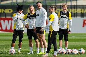 图片报谈多特今夏引援目标:桑乔、沃尔特马德、阿斯拉尼在列