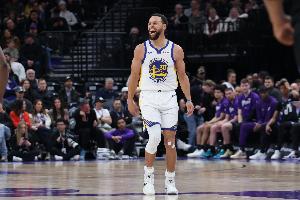 媒体人:勇士总能绝处逢生力挽狂澜 库里基本盘稳 快船重建不远了