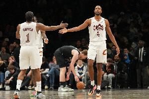 莫布里:我们渴望为哈登为自己拿下总冠军 这赛季就是最好的机会