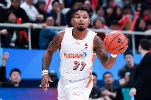 解说：小外援一定要能抡 皮特森若赛季初就在福建的话就好了