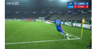 神扑救主！铁人反击2脚传球打穿防线，热菲尼奥单刀被薛庆浩扑出