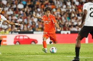 久保建英是首个夺西班牙国内赛事冠军的日本球员，也是他生涯首冠