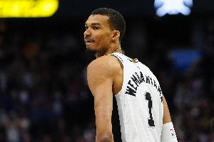 文班亚马首秀砍下35分 NBA历史自1970年“天勾”贾巴尔后中锋最多